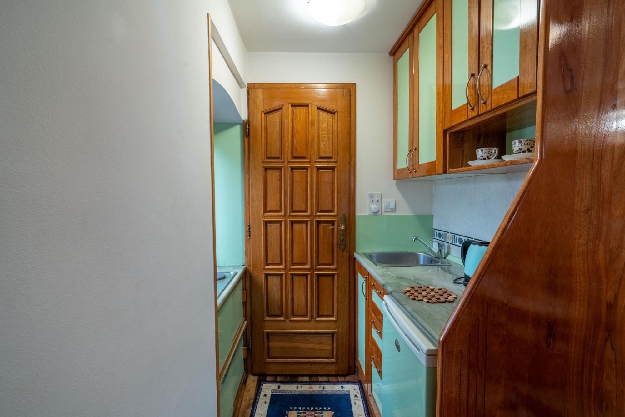 Studios Belvi Kotor Buitenkant foto